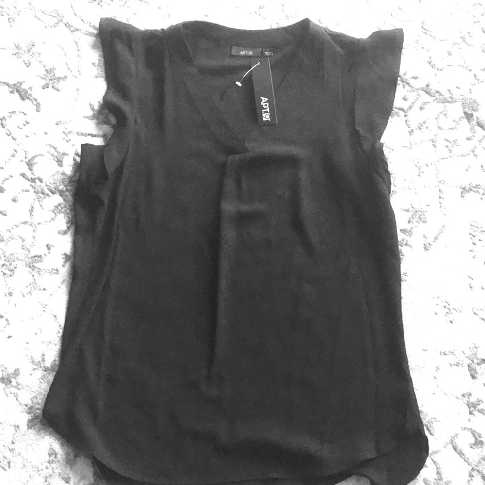 Black sleeveless blouse